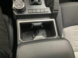 Toyota Tacoma 4WD TRD Off Road Hybrid Double Cab 5' Bed AT (Natl) 2026