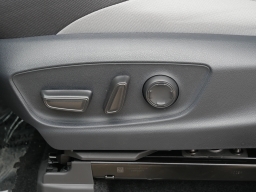 Toyota Tacoma 4WD TRD Off Road Hybrid Double Cab 5' Bed AT (Natl) 2026