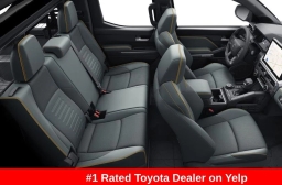 Toyota Tacoma 4WD Trailhunter Hybrid Double Cab 5' Bed AT (Natl) 2026