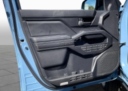 Toyota Tacoma 4WD TRD Off Road Hybrid Double Cab 5' Bed AT (Natl) 2026