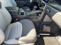 Toyota Tacoma 4WD TRD Sport Hybrid Double Cab 5' Bed AT (Natl) 2026