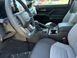 Toyota Tacoma 4WD TRD Sport Hybrid Double Cab 5' Bed AT (Natl) 2026