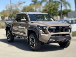 Toyota Tacoma 4WD TRD Sport Hybrid Double Cab 5' Bed AT (Natl) 2026