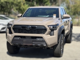 Toyota Tacoma 4WD TRD Sport Hybrid Double Cab 5' Bed AT (Natl) 2026