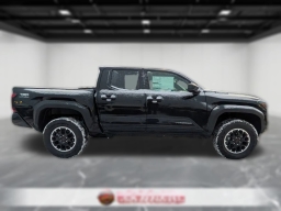 Toyota Tacoma 4WD TRD Off Road Hybrid Double Cab 5' Bed AT (Natl) 2025