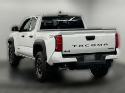 Toyota Tacoma 4WD TRD Off Road Hybrid Double Cab 5' Bed AT (Natl) 2026