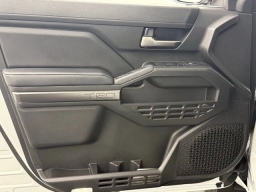 Toyota Tacoma 4WD TRD Off Road Hybrid Double Cab 5' Bed AT (Natl) 2026