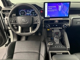 Toyota Tacoma 4WD TRD Off Road Hybrid Double Cab 5' Bed AT (Natl) 2026