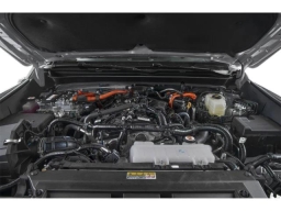 Toyota Tacoma 4WD Trailhunter Hybrid Double Cab 6' Bed AT (Natl) 2026