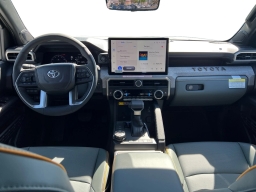 Toyota Tacoma 4WD Trailhunter Hybrid Double Cab 6' Bed AT (Natl) 2026