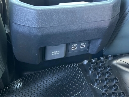 Toyota Tacoma 4WD Trailhunter Hybrid Double Cab 6' Bed AT (Natl) 2026