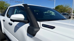 Toyota Tacoma 4WD Trailhunter Hybrid Double Cab 6' Bed AT (Natl) 2026