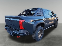 Toyota Tacoma 4WD Trailhunter Hybrid Double Cab 6' Bed AT (Natl) 2026