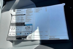 Toyota Tacoma 4WD TRD Off Road Hybrid Double Cab 5' Bed AT (Natl) 2026