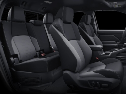 Toyota Tacoma 4WD TRD Off Road Hybrid Double Cab 5' Bed AT (Natl) 2026