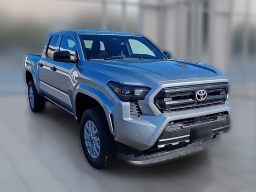 Toyota Tacoma 4WD SR Double Cab 5' Bed AT (Natl) 2026