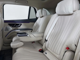 Mercedes-Benz EQS EQS 400 4MATIC SUV 2026