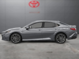 Toyota Camry XLE (Natl) 2026