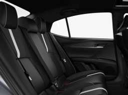 Toyota Camry SE (Natl) 2026