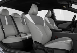 Toyota Camry SE (Natl) 2026