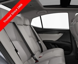 Toyota Camry XLE (Natl) 2026