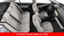 Toyota Camry XLE (Natl) 2026