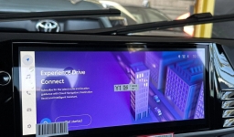 Toyota Camry SE (Natl) 2026