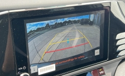 Toyota Camry SE (Natl) 2026