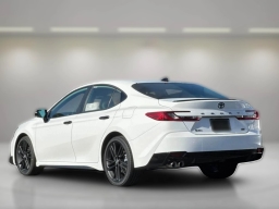Toyota Camry Nightshade (Natl) 2026