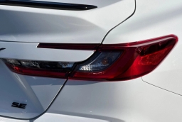Toyota Camry Nightshade (Natl) 2026