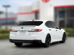 Toyota Camry SE (Natl) 2026