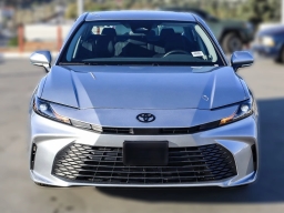 Toyota Camry LE (Natl) 2026