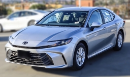 Toyota Camry LE (Natl) 2026