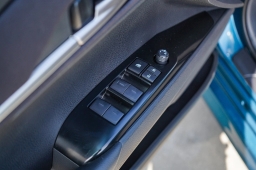 Toyota Camry LE (Natl) 2026