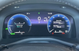 Toyota Camry XLE (Natl) 2026