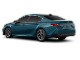 Toyota Camry XLE (Natl) 2026