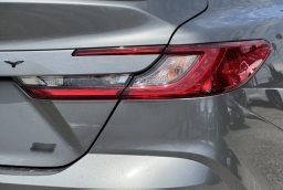 Toyota Camry SE (Natl) 2026