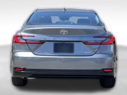 Toyota Camry XLE (Natl) 2026