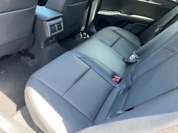 Toyota Camry XLE (Natl) 2026