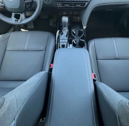 Toyota Camry XLE (Natl) 2026