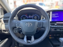 Toyota Camry XLE (Natl) 2026