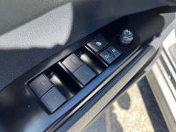 Toyota Camry XLE (Natl) 2026