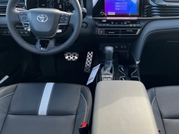 Toyota Camry Nightshade (Natl) 2026