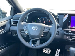 Toyota Camry Nightshade (Natl) 2026