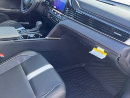 Toyota Camry Nightshade (Natl) 2026