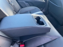 Toyota Camry Nightshade (Natl) 2026