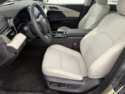 Toyota Camry XLE (Natl) 2026