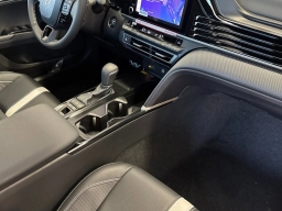 Toyota Camry Nightshade (Natl) 2026