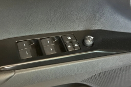 Toyota Camry Nightshade (Natl) 2026