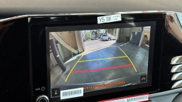 Toyota Camry SE (Natl) 2026